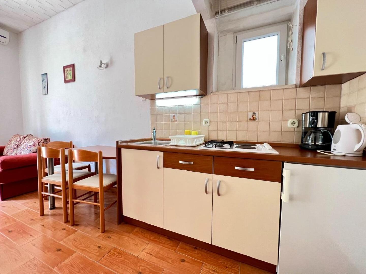 Jure - Ground Floor Studio-apartments Apartament